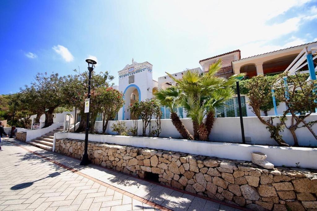 Perla Del Porto Apartments Санта-Тереза-Галлура Екстер'єр фото